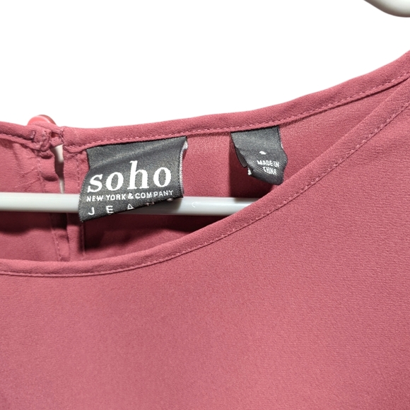 NY&Co Soho Jeans Front Tie with Back Keyhole Blouse - Picture 3 of 10